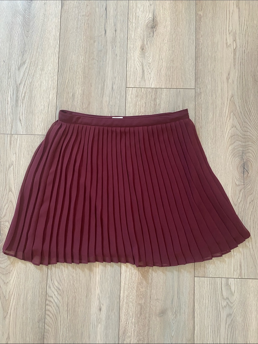 Wilfred Burgundy Pleated Mini Twirl Skirt